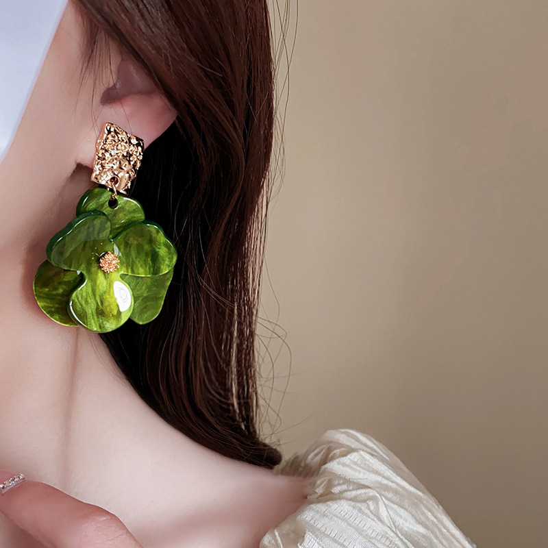 Silver Needle Acrylic Green Flower Stud Earrings