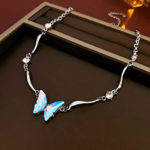 Titanium steel colorful diamond butterfly necklace, personalized and fashionable clavicle chain, light luxury and high-end necklace for women