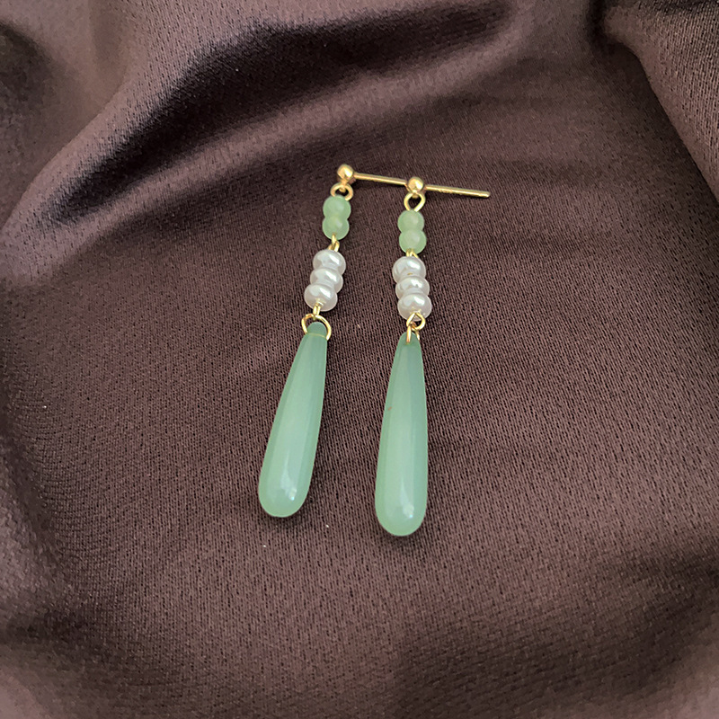 Silver Needle-Gold-Green Pearl Earrings, elegant and fashionable earrings, niche high-end earrings